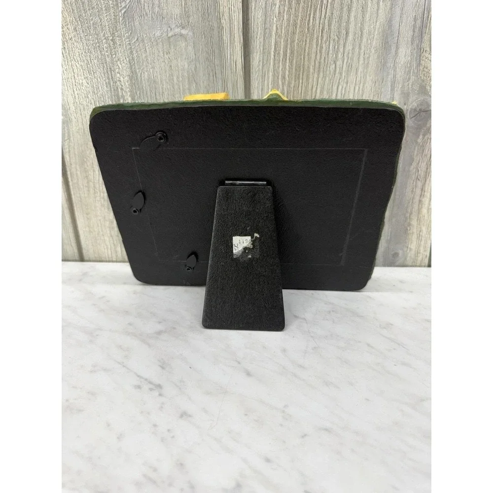 Vintage Golf Resin 3D Picture Frame Green Grass Golf Bag Clubs Shoes 5x3.5 Photo